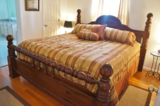 chesapeake bay rental king bed